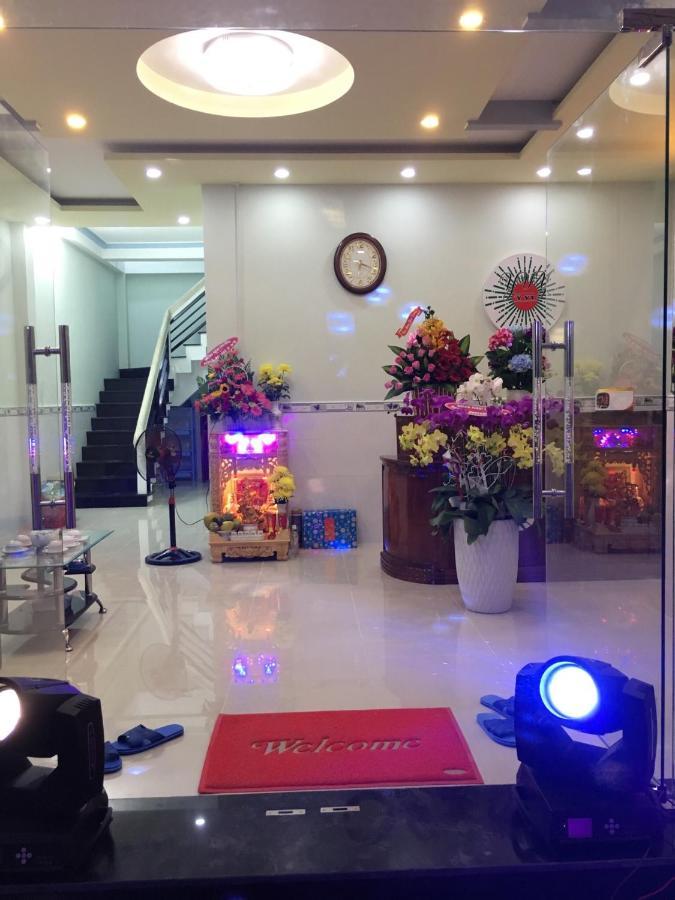 Nha Nghi Y Vy Bed and Breakfast Phú Quốc Eksteriør billede