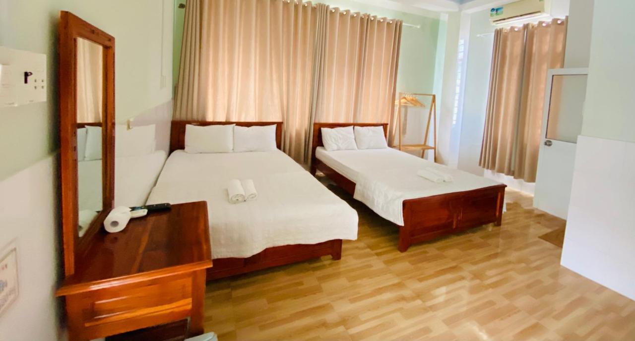 Nha Nghi Y Vy Bed and Breakfast Phú Quốc Eksteriør billede