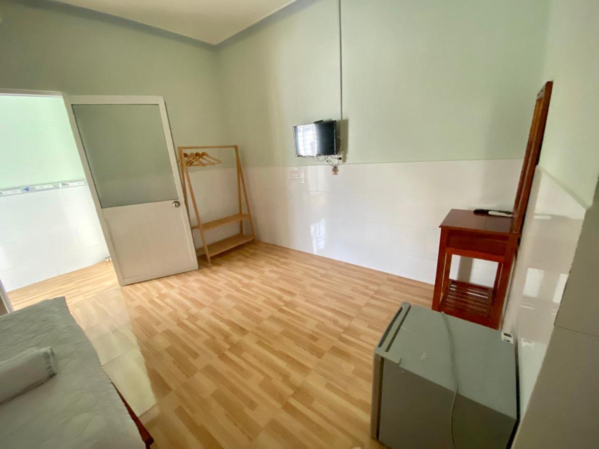 Nha Nghi Y Vy Bed and Breakfast Phú Quốc Eksteriør billede